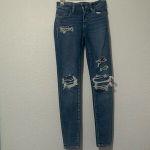 American Eagle, size 2, medium blue wash